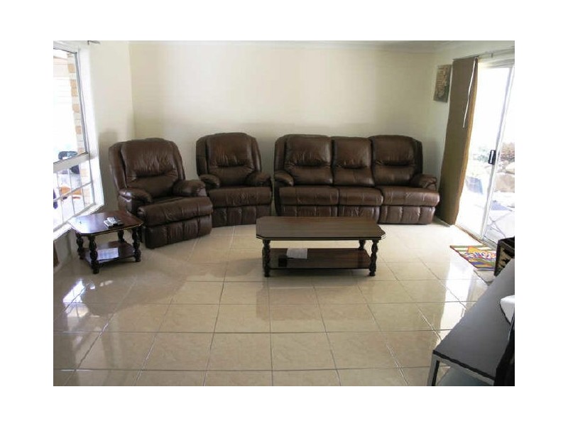 100 Ware Drive, Currumbin Waters QLD 4223