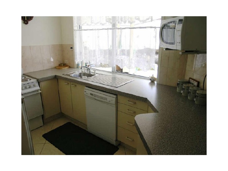 100 Ware Drive, Currumbin Waters QLD 4223