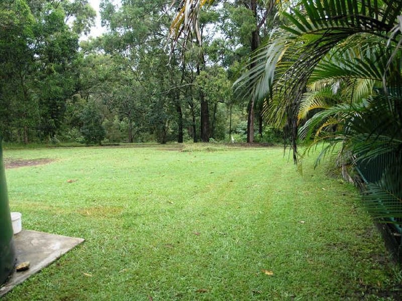 30 Cornwall Drive, Elanora QLD 4221