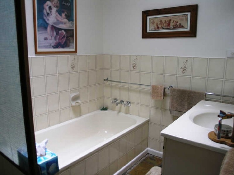 30 Cornwall Drive, Elanora QLD 4221