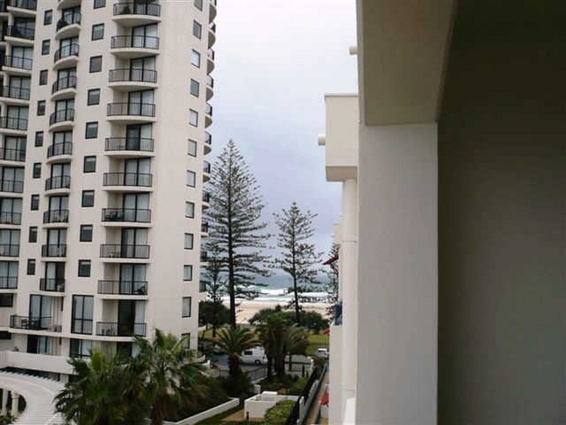 418/99 Griffith Street, Coolangatta QLD 4225
