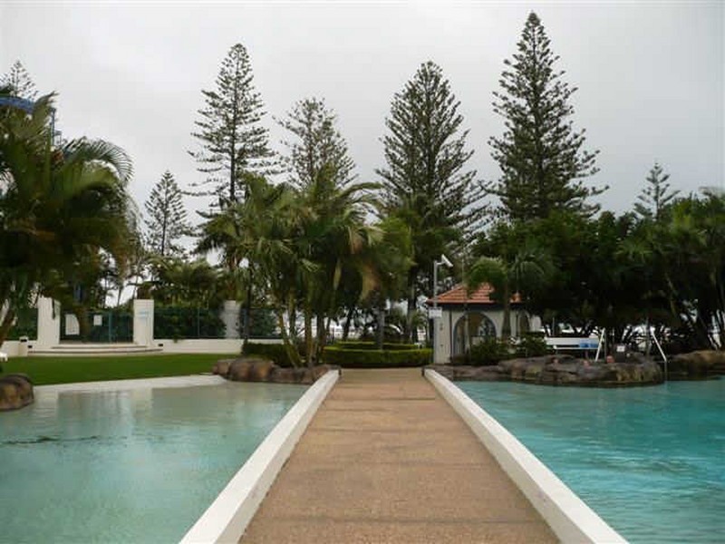 418/99 Griffith Street, Coolangatta QLD 4225