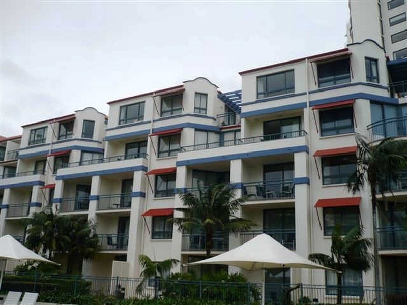 418/99 Griffith Street, Coolangatta QLD 4225