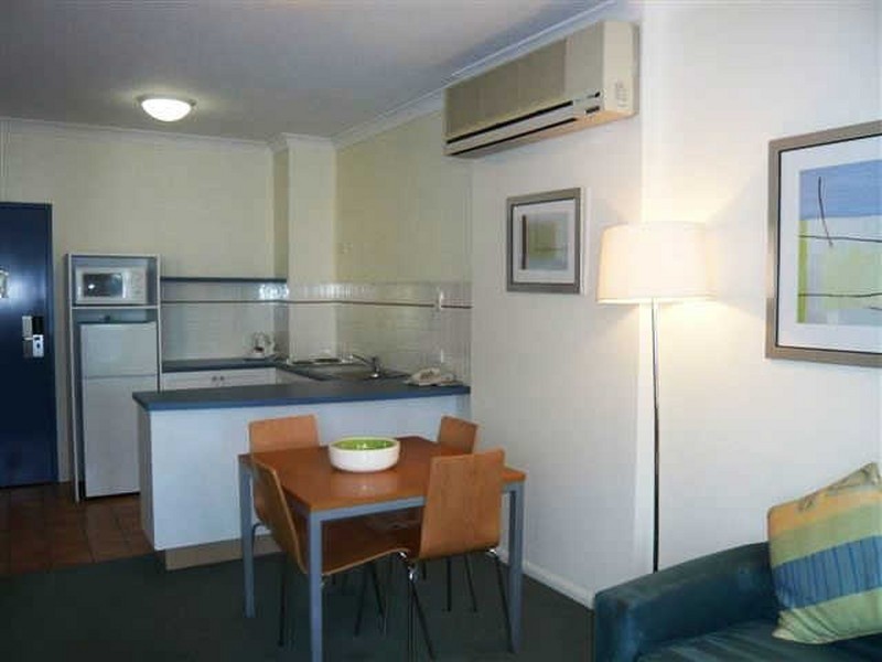 418/99 Griffith Street, Coolangatta QLD 4225