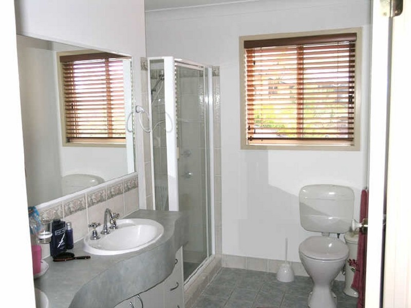 132 Valley Drive, Tallebudgera QLD 4228