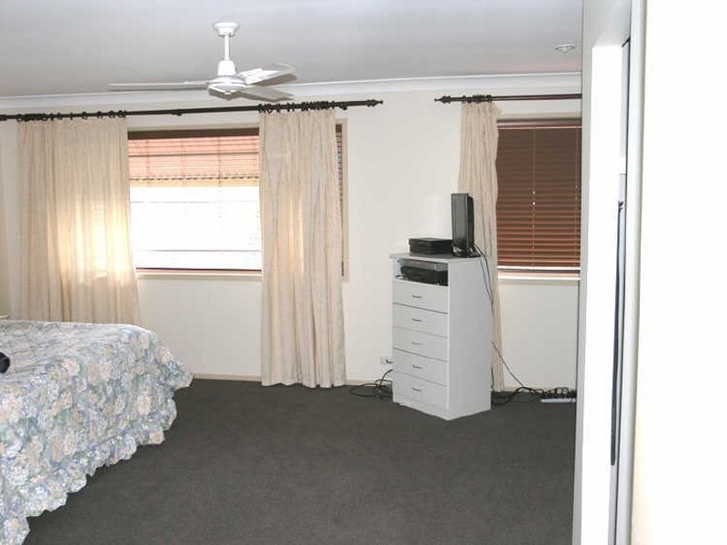 132 Valley Drive, Tallebudgera QLD 4228