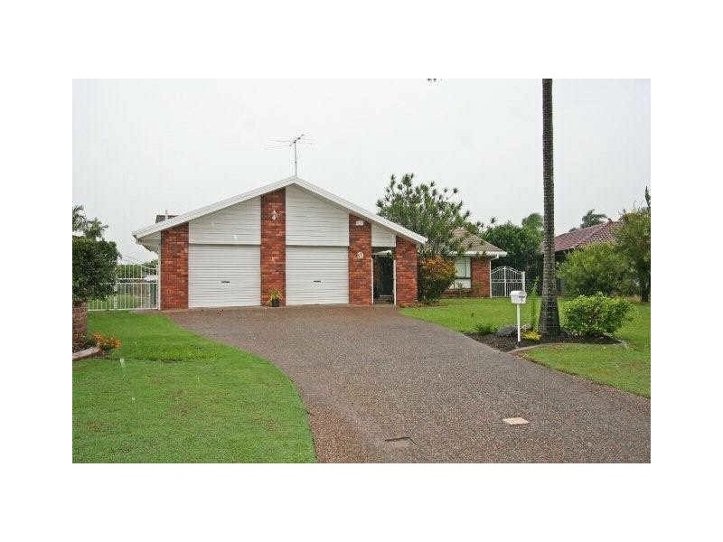 9 Sumach Place, Palm Beach QLD 4221
