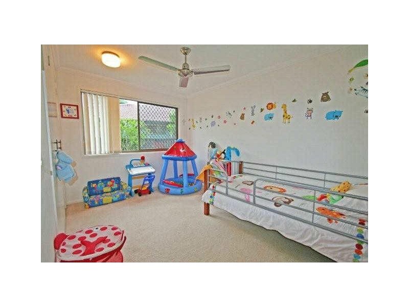 9 Sumach Place, Palm Beach QLD 4221