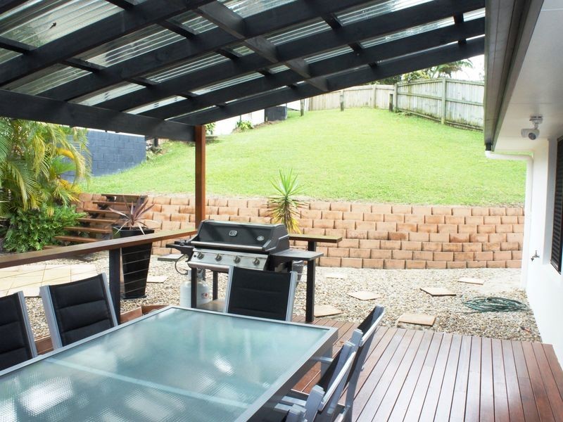 2/41 Hillcrest Ave, Tugun QLD 4224