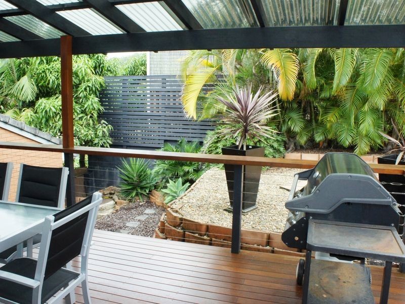 2/41 Hillcrest Ave, Tugun QLD 4224