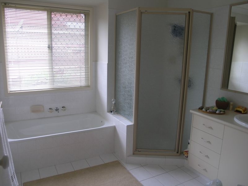 7 Carilla Place, Elanora QLD 4221