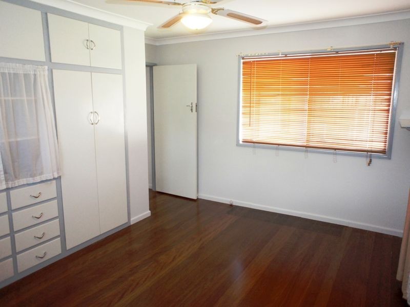 13 Currumbin Creek Road, Currumbin Waters QLD 4223