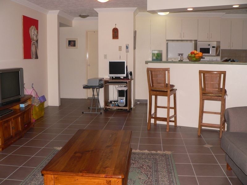 1/17-19 Twenty Fourth Avenue, Palm Beach QLD 4221