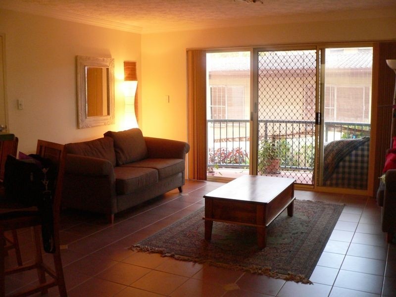 1/17-19 Twenty Fourth Avenue, Palm Beach QLD 4221