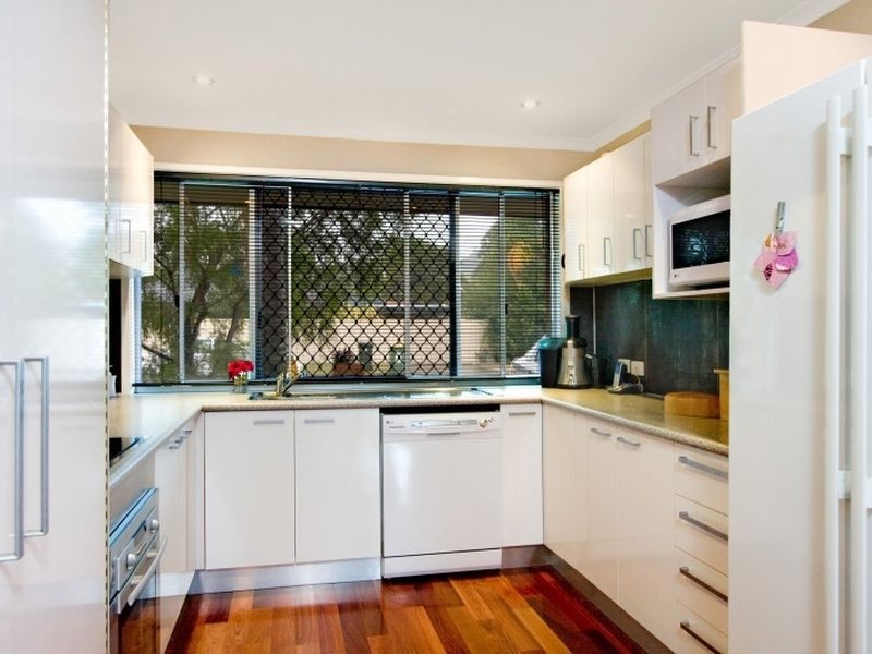 47 Seabrook Street, Elanora QLD 4221