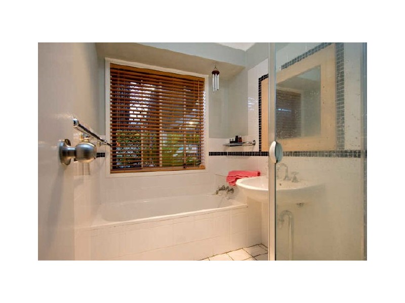 47 Seabrook Street, Elanora QLD 4221