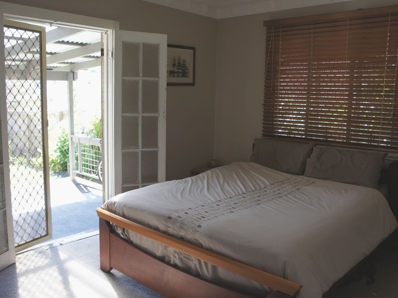 9 Fifteenth Avenue, Palm Beach QLD 4221
