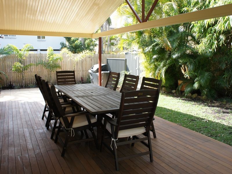 1/55 Leyte Avenue, Palm Beach QLD 4221