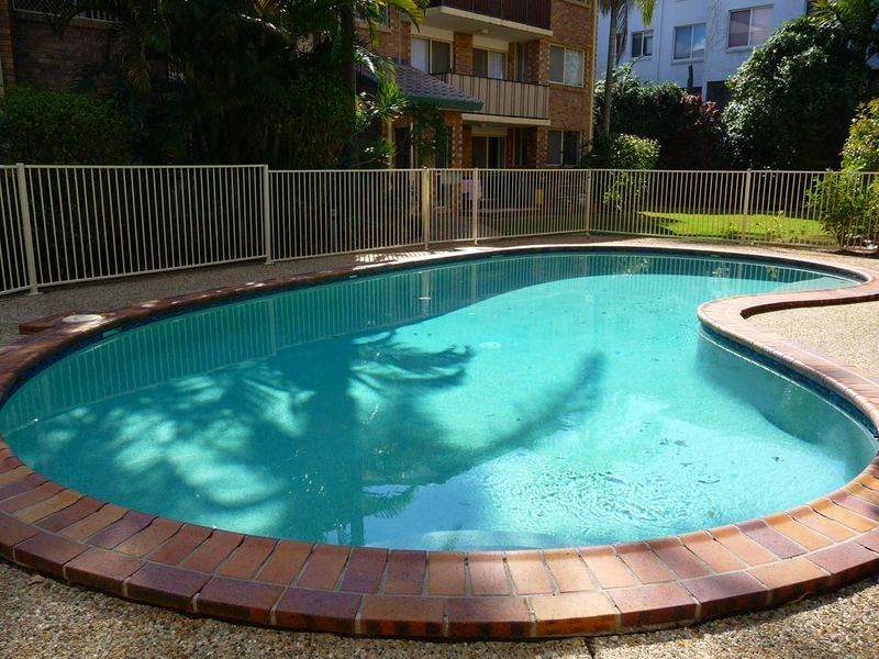12/1 Rolan Court, Palm Beach QLD 4221