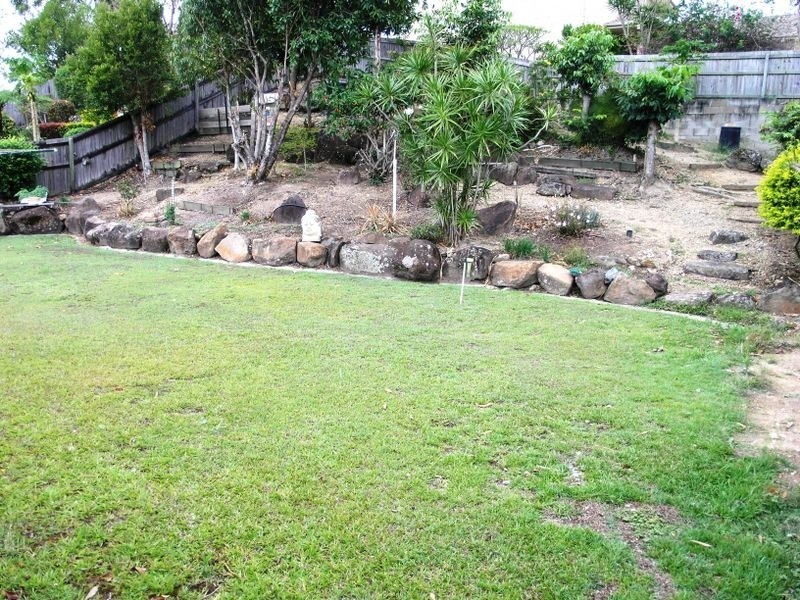 19 Nollamara Drive, Elanora QLD 4221