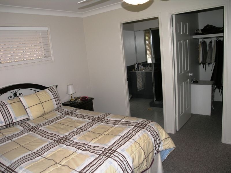 19 Nollamara Drive, Elanora QLD 4221