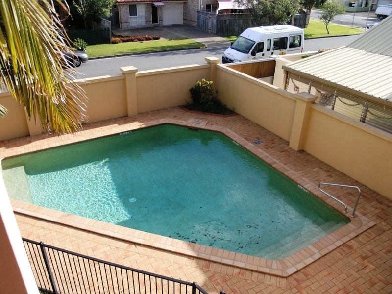 1/5 Tarni Avenue, Palm Beach QLD 4221