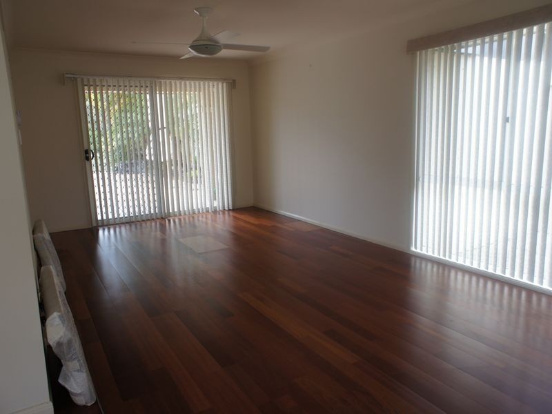 21 Tranquility Circuit (Oyster Co, Helensvale QLD 4212