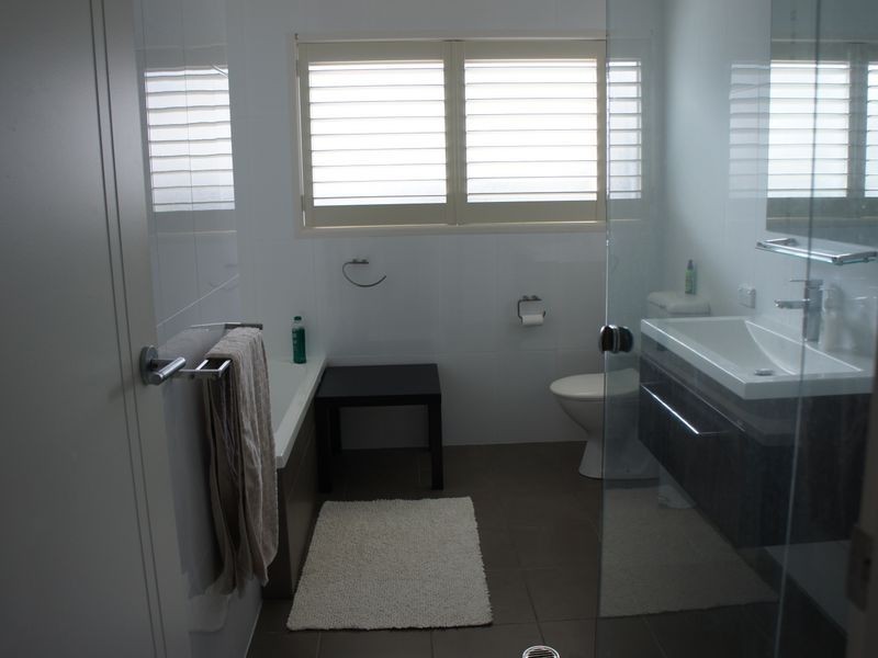 2/3 Bali Avenue, Palm Beach QLD 4221