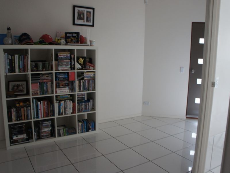 2/3 Bali Avenue, Palm Beach QLD 4221