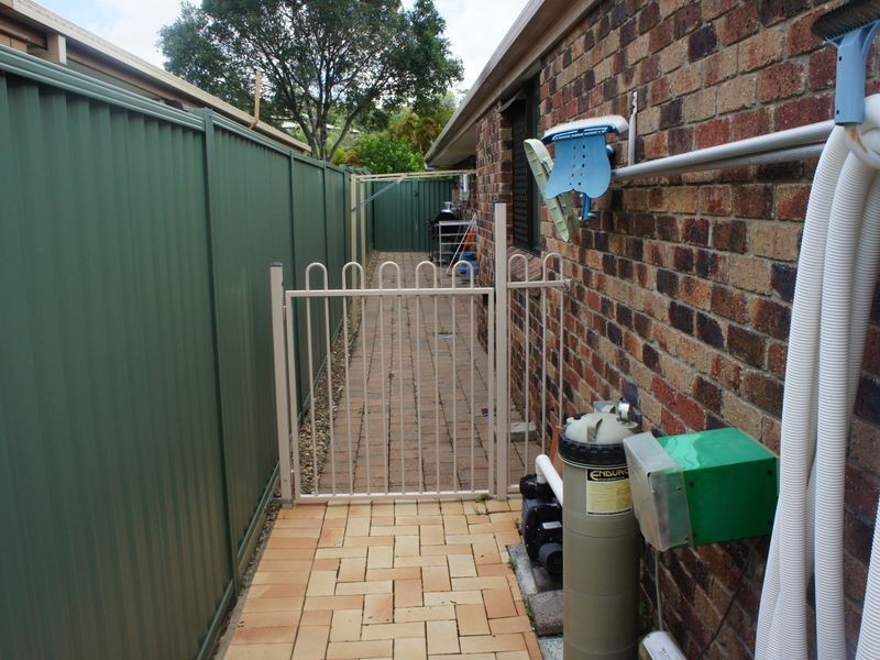 60 Avocado Street, Elanora QLD 4221