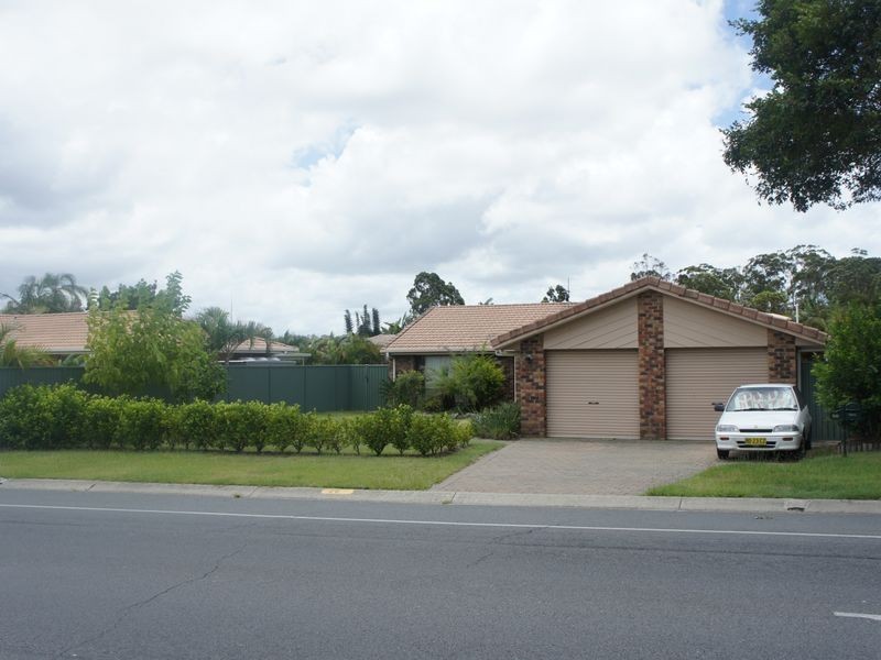 60 Avocado Street, Elanora QLD 4221