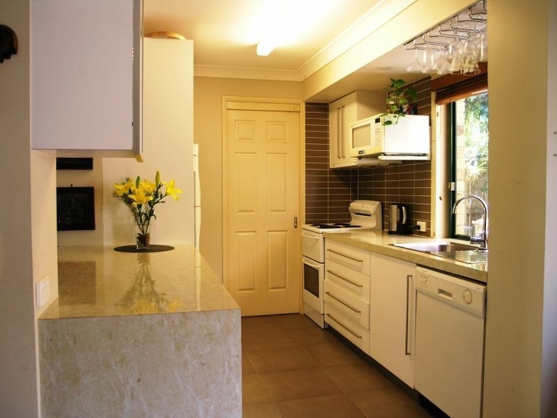 6/1 Karri Court, Burleigh Heads QLD 4220