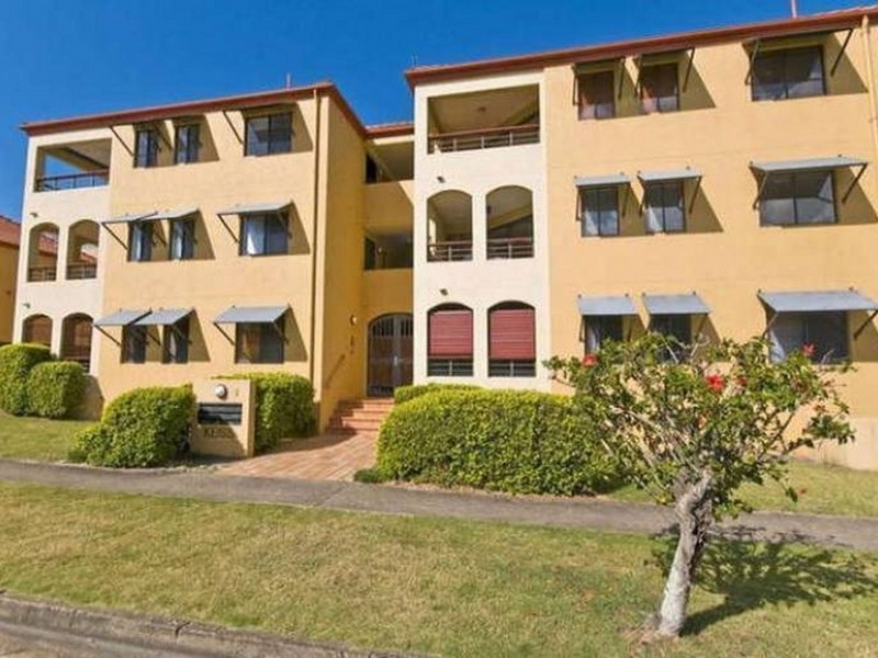 4/2-4 Gibson Street, Bilinga QLD 4225