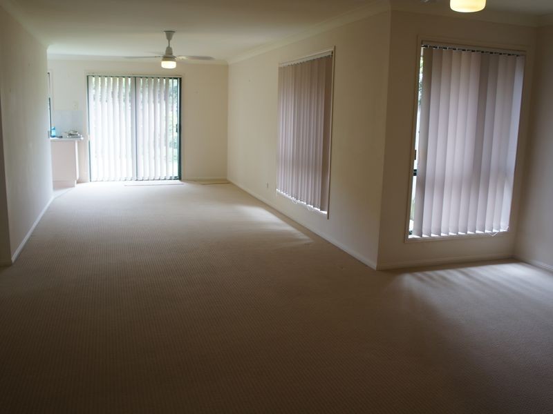 12/8 Ottleia, Elanora QLD 4221