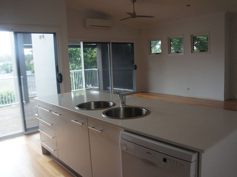 1/54 Second Avenue, Palm Beach QLD 4221