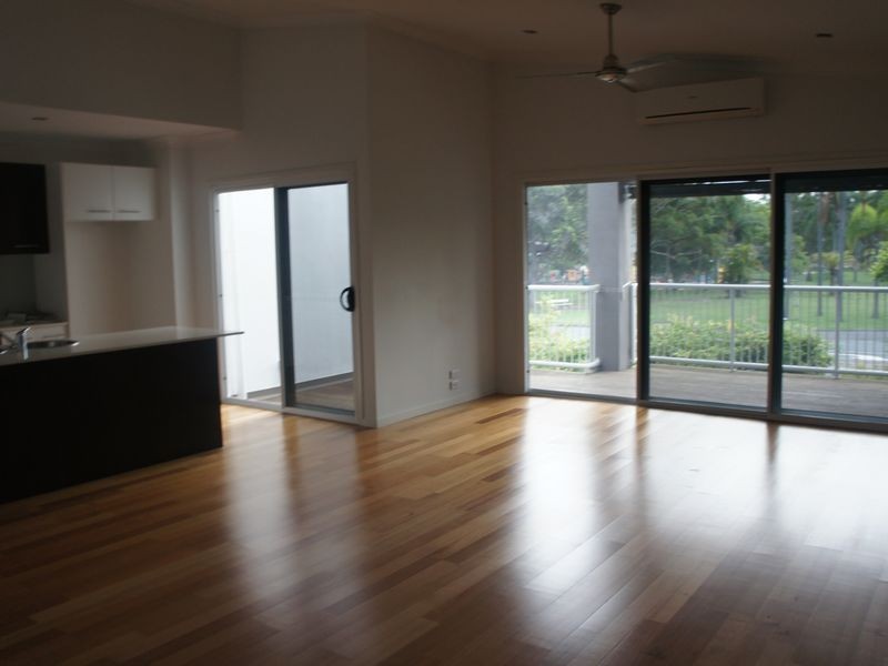 1/54 Second Avenue, Palm Beach QLD 4221