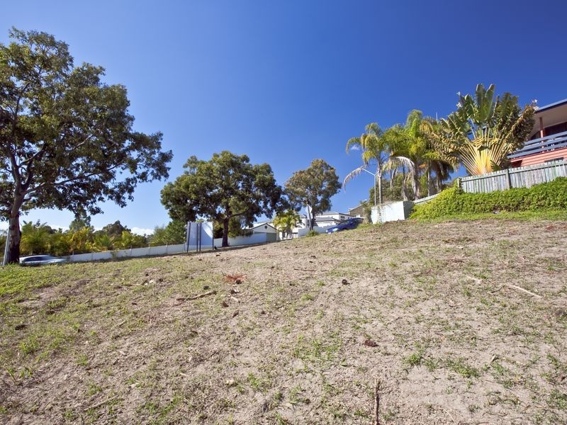152 K P Mcgrath Drive, Elanora QLD 4221