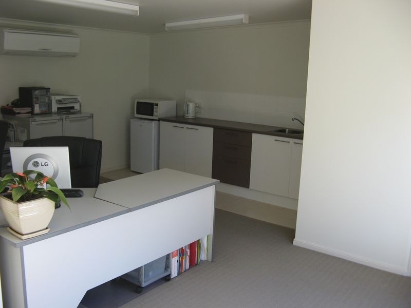 35 Mallawa Drive, Palm Beach QLD 4221