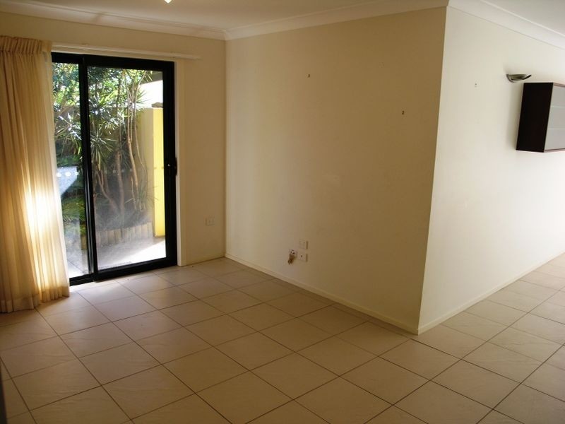 1/44 First Avenue, Palm Beach QLD 4221