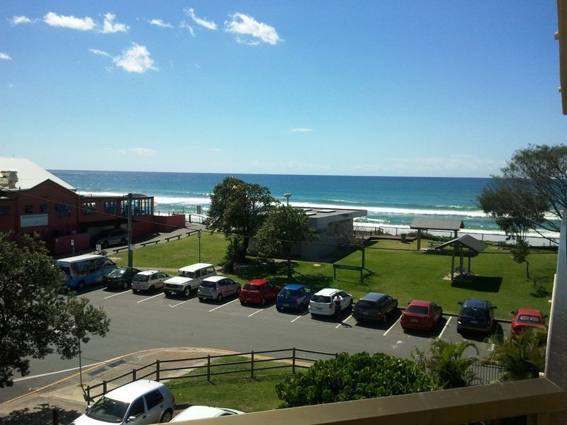 6/1093 Gold Coast Highway, Palm Beach QLD 4221