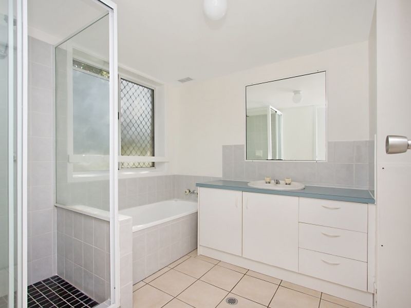 1/1324 Gold Coast Highway, Palm Beach QLD 4221