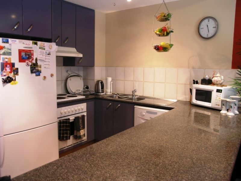 2/6 Burleigh Glen Court, Burleigh Heads QLD 4220