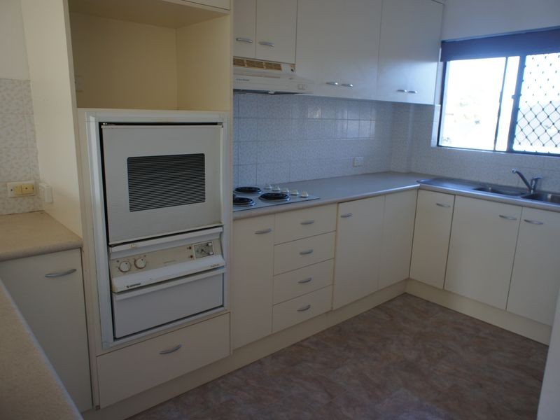 4/56 Tallebudgera Drive, Palm Beach QLD 4221