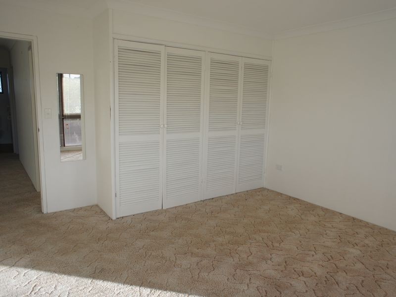 4/56 Tallebudgera Drive, Palm Beach QLD 4221