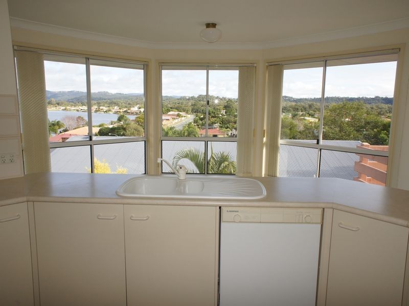 38 Angelica Street, Elanora QLD 4221