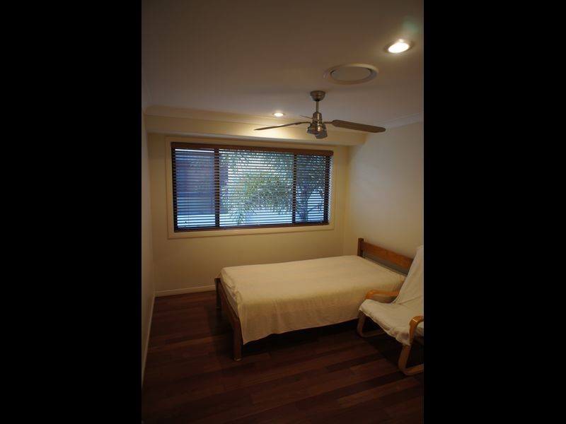 1/3 Alkira Avenue, Palm Beach QLD 4221