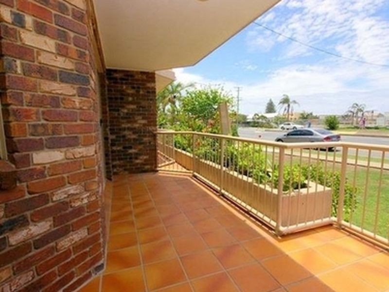 2/1078 Gold Coast Highway, Palm Beach QLD 4221