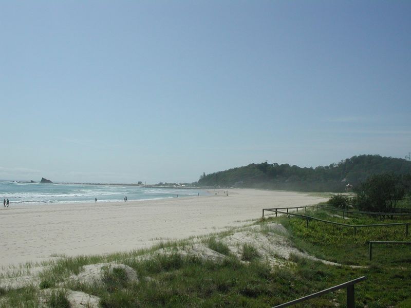 2/1078 Gold Coast Highway, Palm Beach QLD 4221