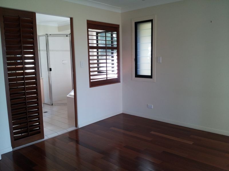 1/3 Alkira Avenue, Palm Beach QLD 4221