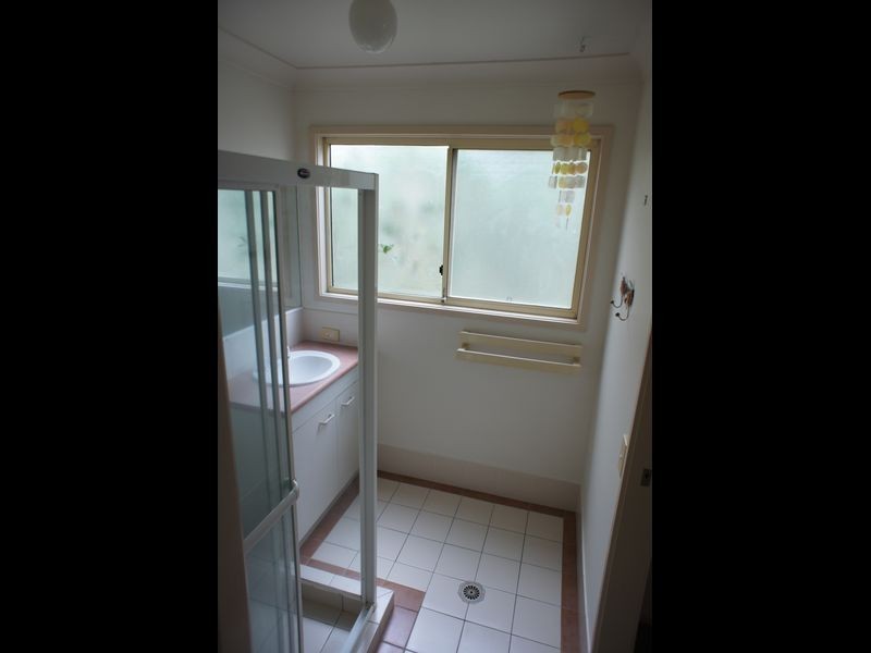 12/15 Simpsons Road, Elanora QLD 4221